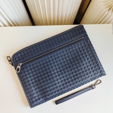 Mens Bottega Veneta Clutch Bags